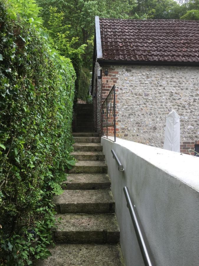 The Grooms Loft Self Contained Apartment Milton Abbas Exterior foto